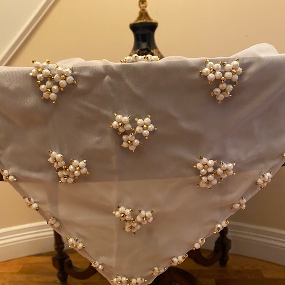 Nwt handmade fancy white color Chapel Veil, scarf, wrap - Picture 2 of 3